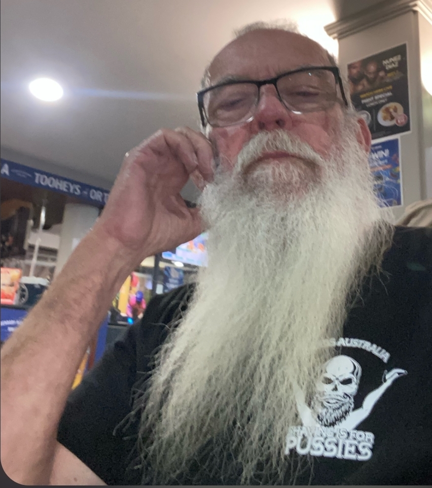 Beards Australia Shaving is for Pussies T-Shirt - Image 8