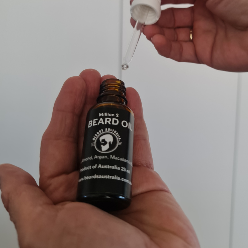 Beard Oil and Grooming Kit 25 ML each - Image 3